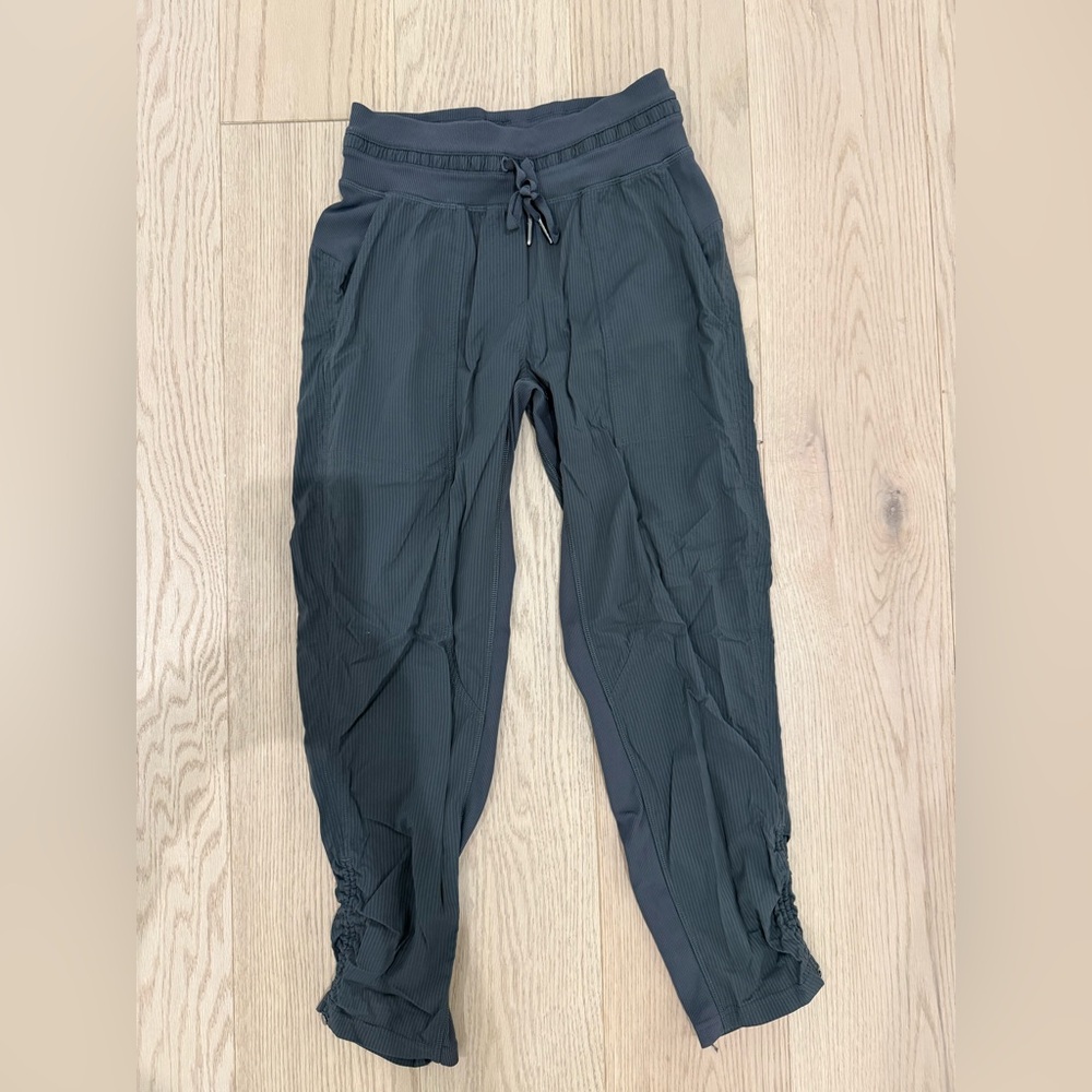 Lululemon Crop pants